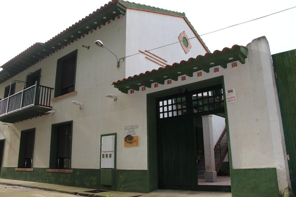 Águeda del Caudillo Apartamentos El Capricho المظهر الخارجي الصورة